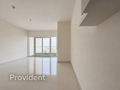 Apartment,Studio - Provident Estate