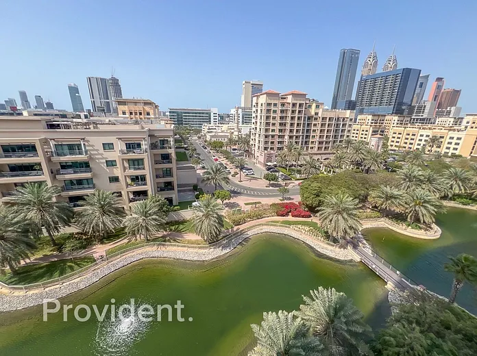 Apartment - Provident Estate