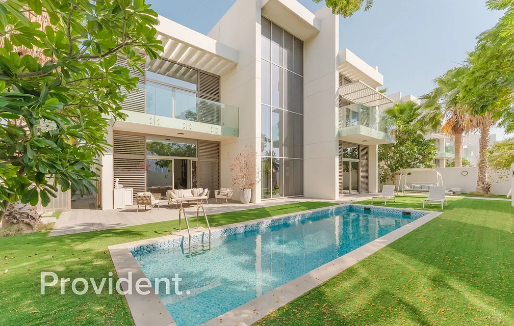 Villa - Provident Estate