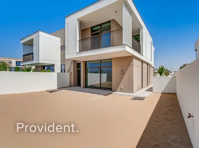 Villa - Provident Estate