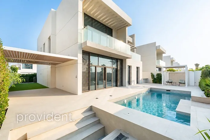 Villa - Provident Estate