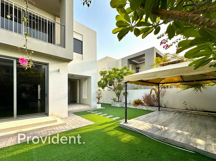 Villa - Provident Estate