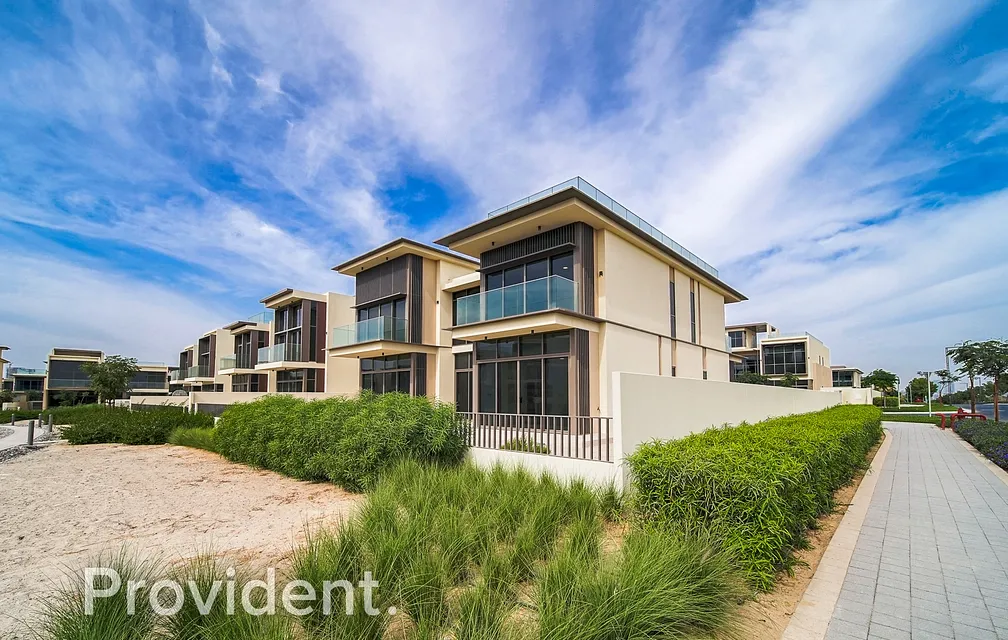 Villa - Provident Estate
