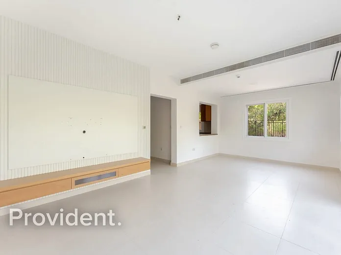 Villa - Provident Estate