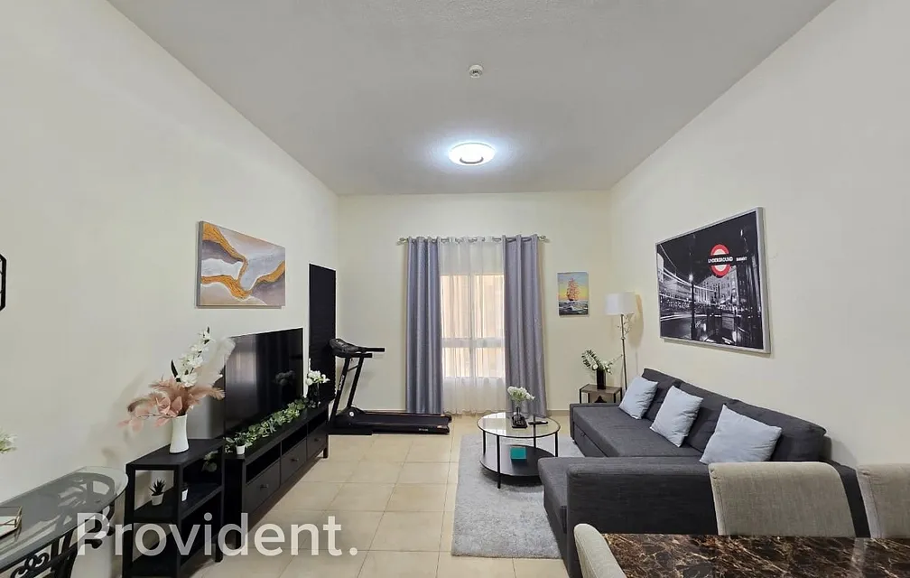 Apartment - Provident Estate
