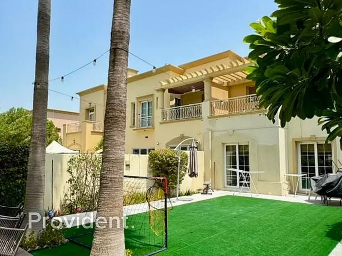 Villa - Provident Estate