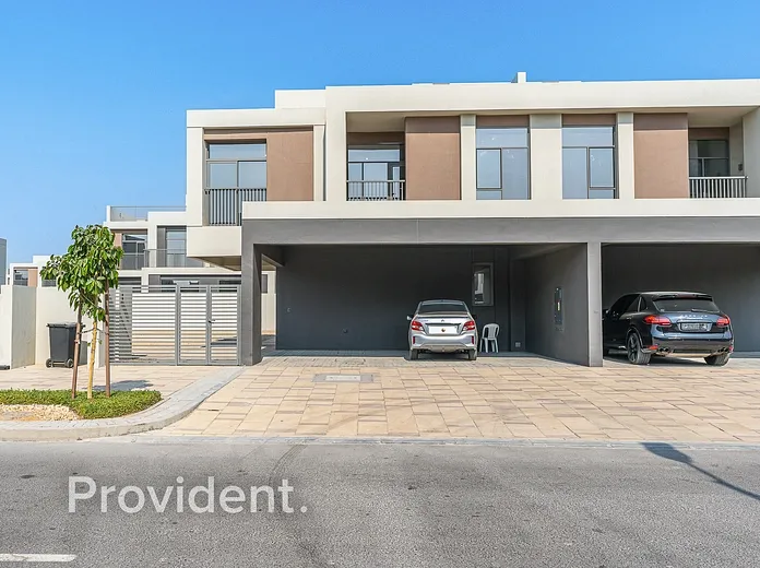 Villa - Provident Estate