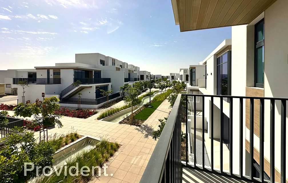 Villa - Provident Estate