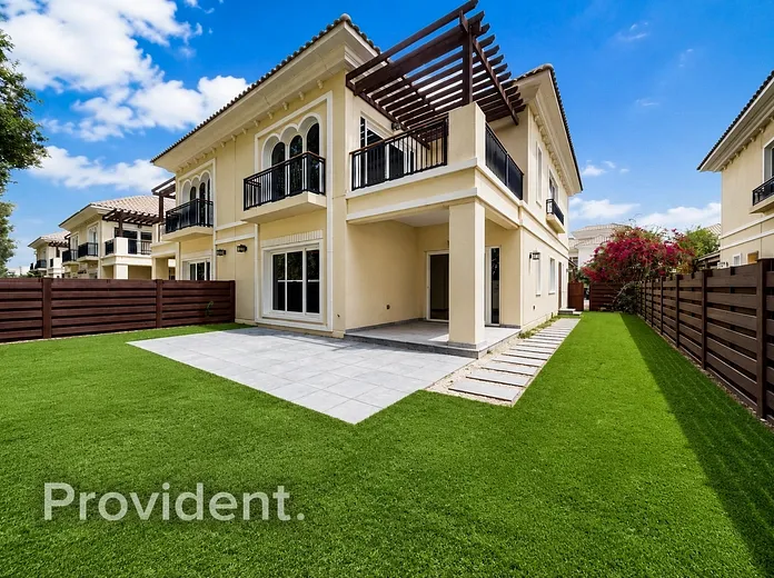 Villa - Provident Estate