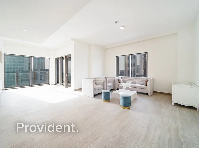 Apartment - Provident Estate