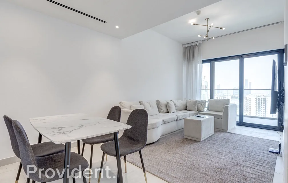 Apartment - Provident Estate