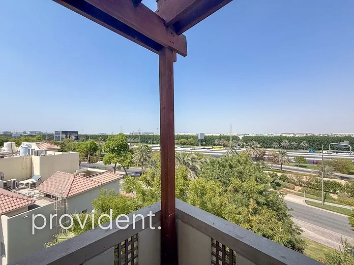 Apartment - Provident Estate