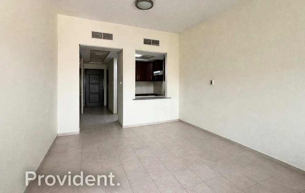 Apartment,Studio - Provident Estate
