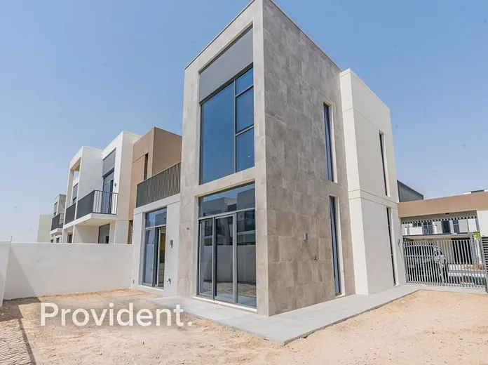 Villa - Provident Estate