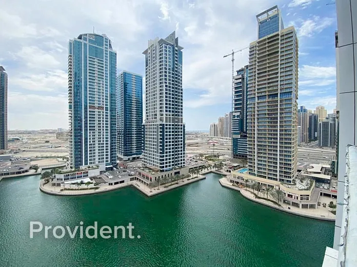 Apartment - Provident Estate