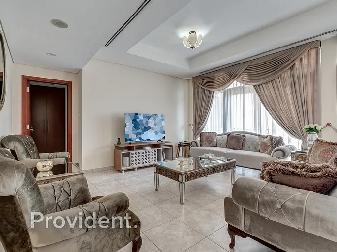 Apartment - Provident Estate