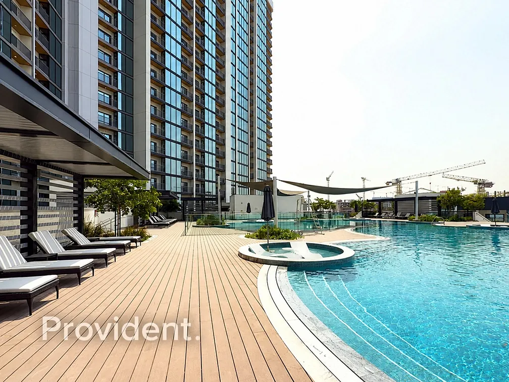 Apartment - Provident Estate