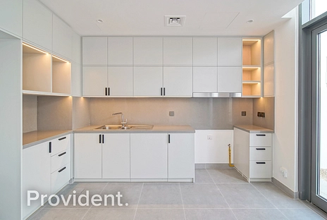 Villa - Provident Estate