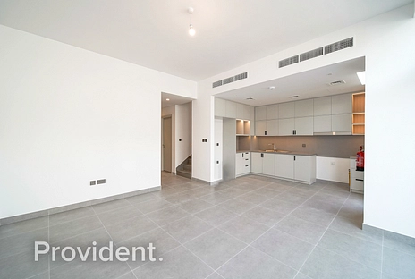 Villa - Provident Estate