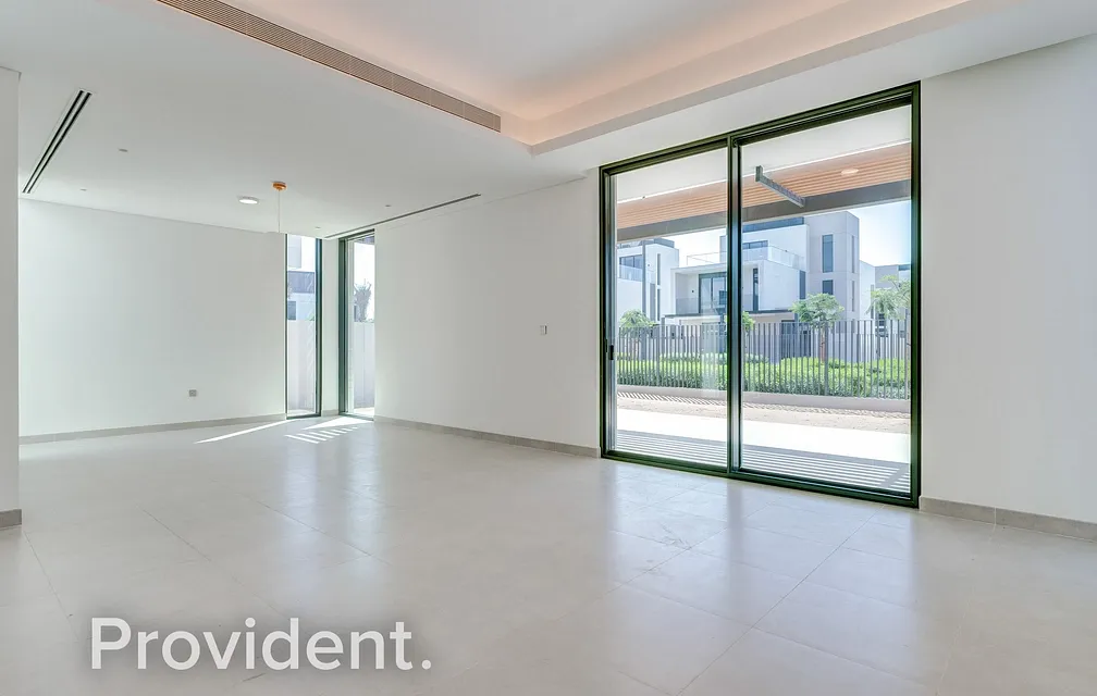 Villa - Provident Estate