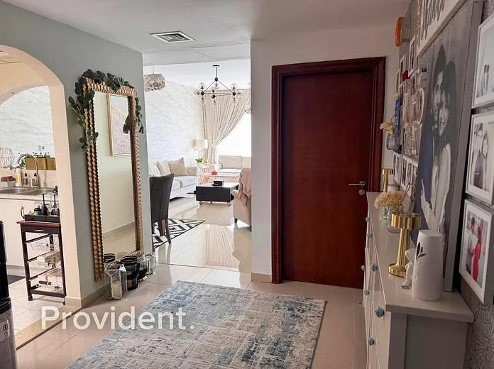 Apartment - Provident Estate