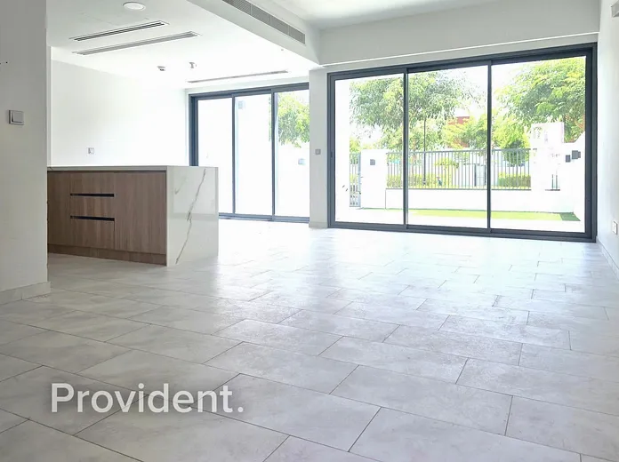 Villa - Provident Estate