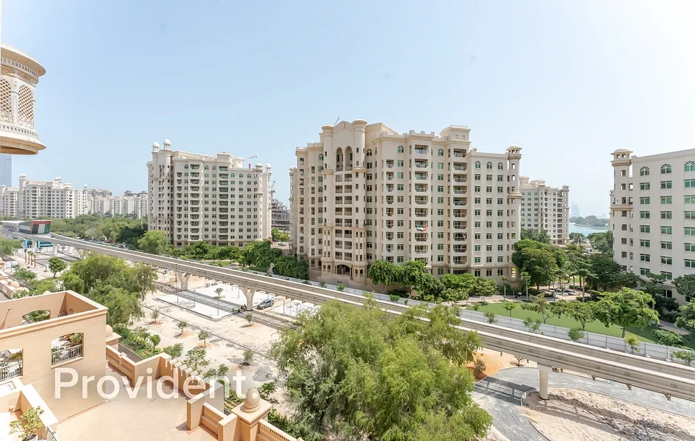 Apartment - Provident Estate