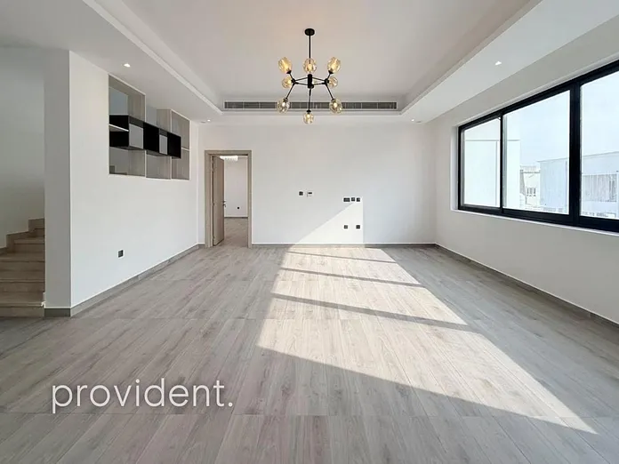 Villa - Provident Estate