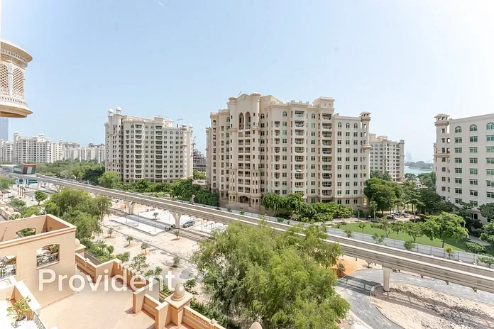 Apartment - Provident Estate