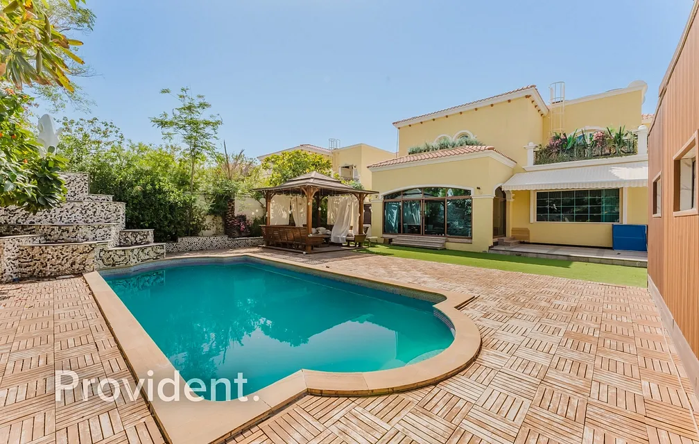 Villa - Provident Estate