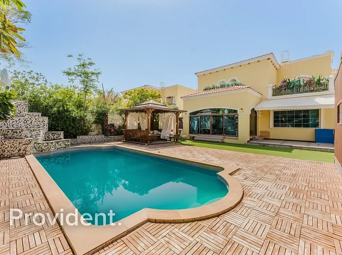 Villa - Provident Estate