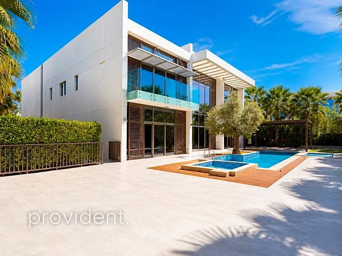 Villa - Provident Estate