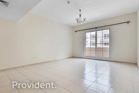 Apartment - Provident Estate
