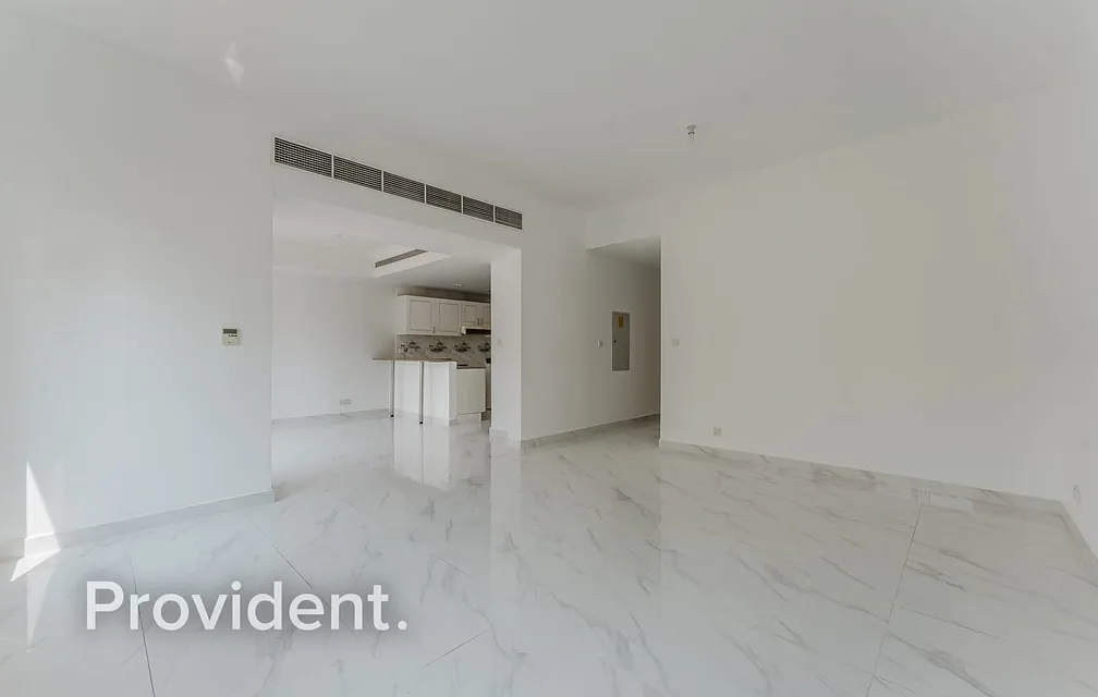 Villa - Provident Estate