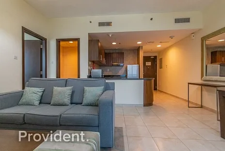 Apartment - Provident Estate