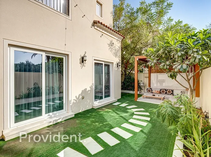 Villa - Provident Estate