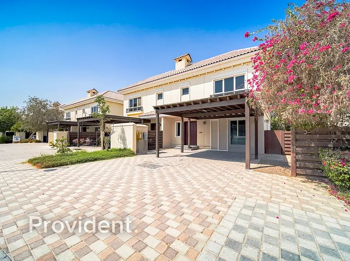 Villa - Provident Estate