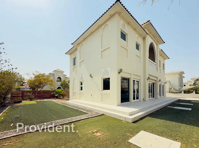Villa - Provident Estate