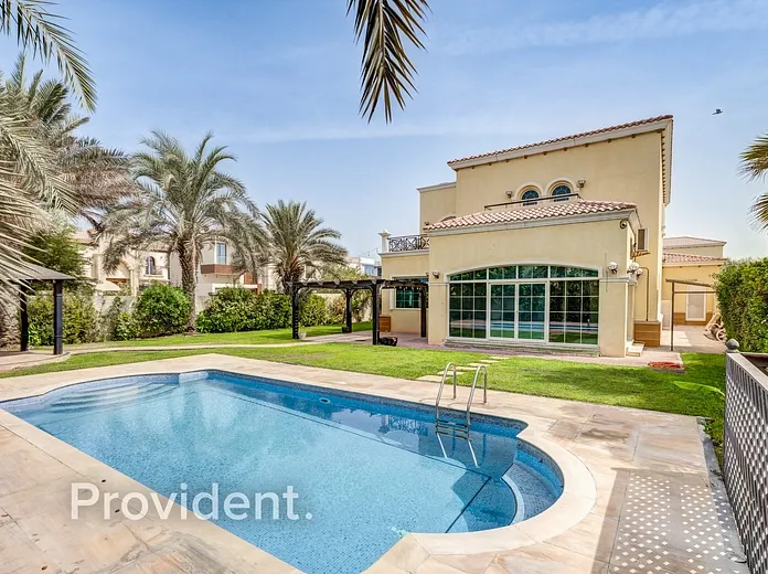 Villa - Provident Estate