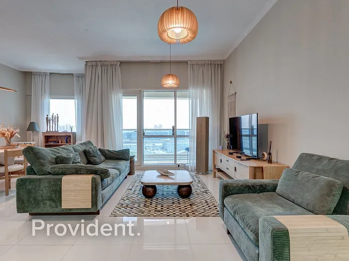 Apartment - Provident Estate