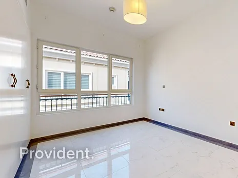 Villa - Provident Estate