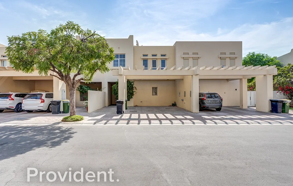 Villa - Provident Estate