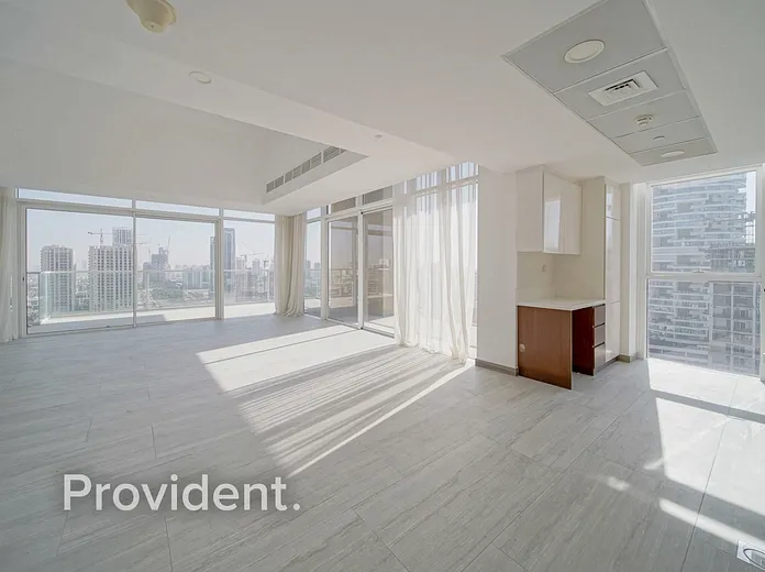 Apartment - Provident Estate