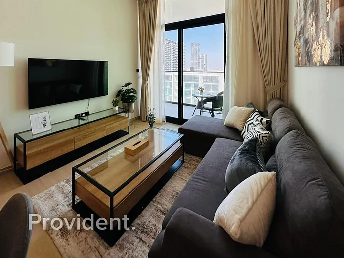 Apartment - Provident Estate