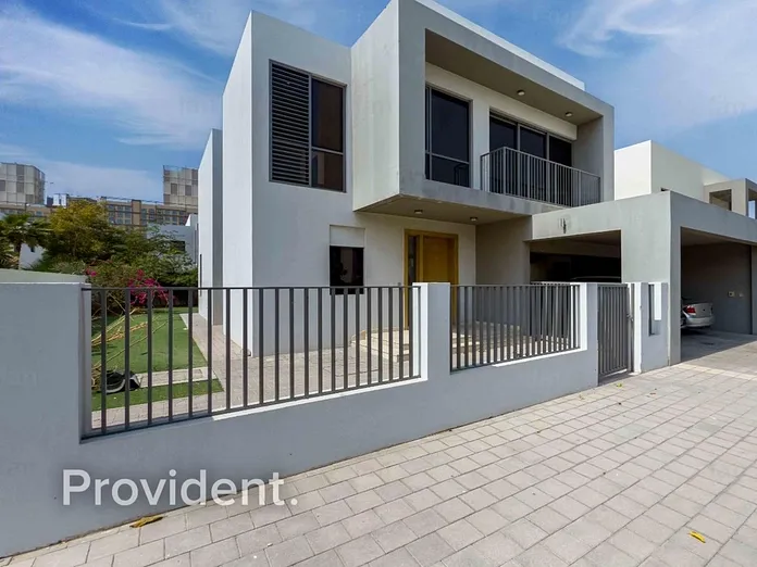 Villa - Provident Estate