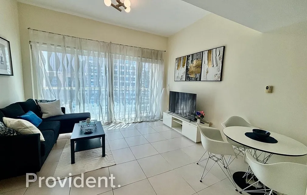 Apartment - Provident Estate