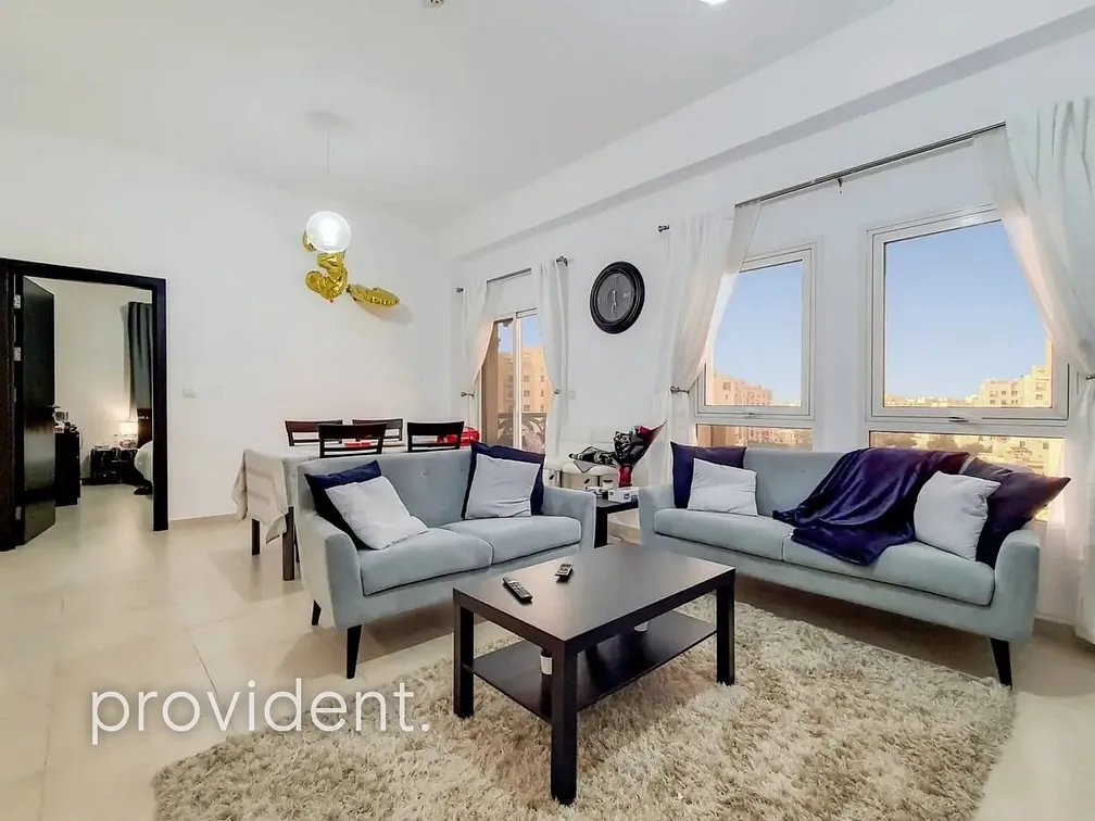 Apartment - Provident Estate