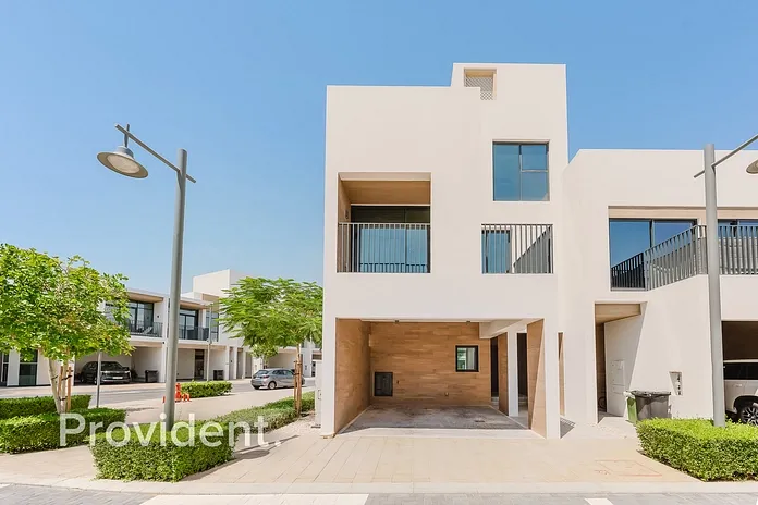 Villa - Provident Estate