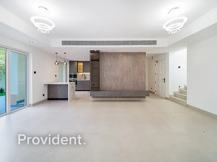 Villa - Provident Estate