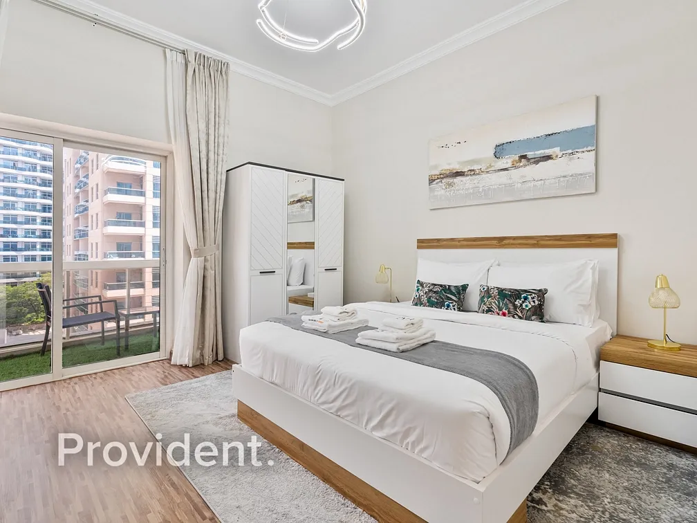 Apartment - Provident Estate